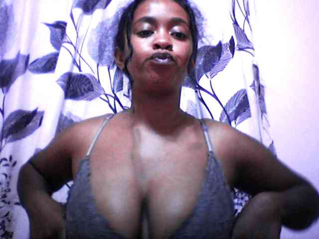 silviaLaBombe webcam