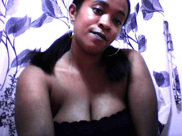 silviaLaBombe webcam