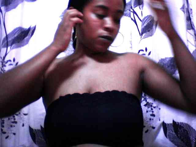 silviaLaBombe webcam
