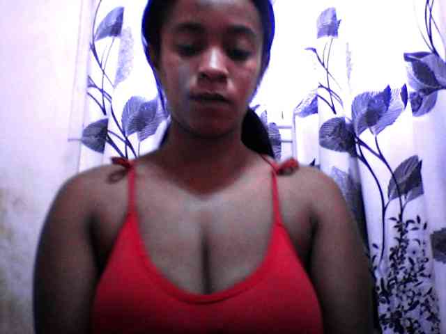 silviaLaBombe webcam