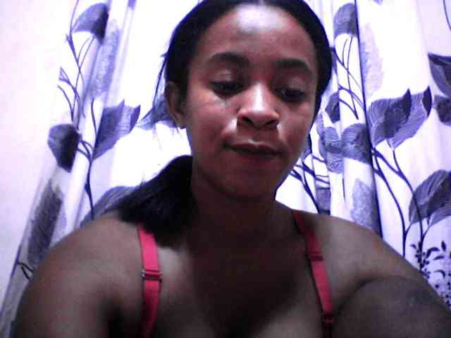 Modèle: silviaLaBombe