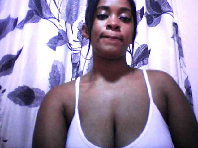 silviaLaBombe webcam