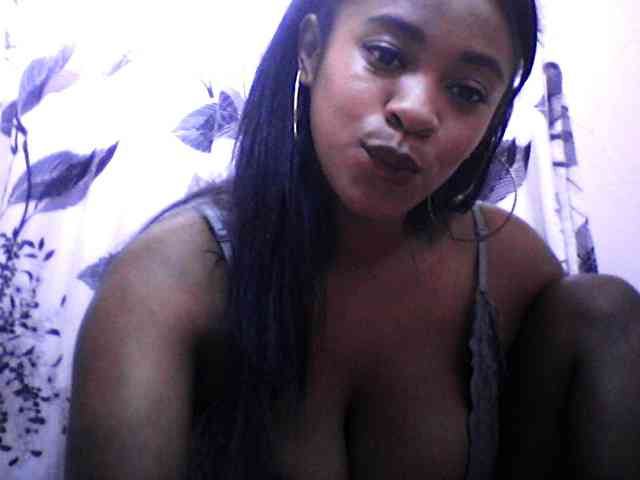 silviaLaBombe webcam