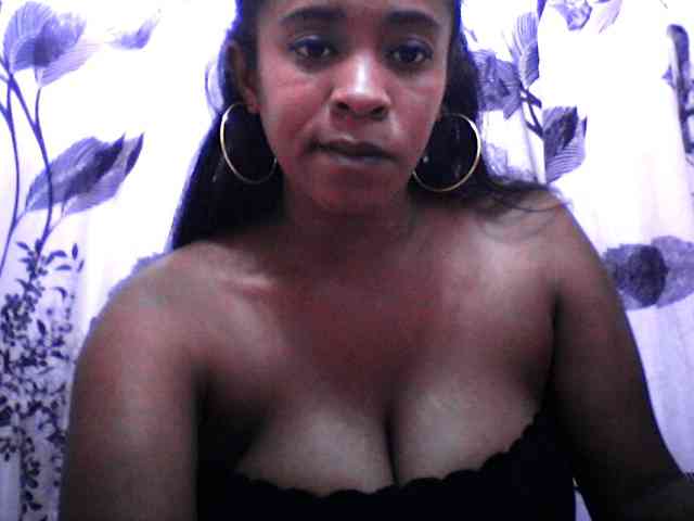 silviaLaBombe webcam