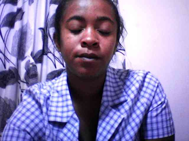 silviaLaBombe silviaLaBombe