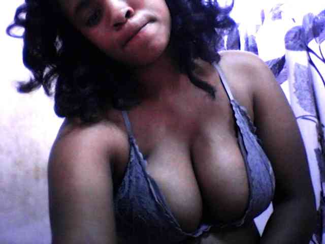 silviaLaBombe webcam