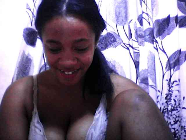 silviaLaBombe webcam