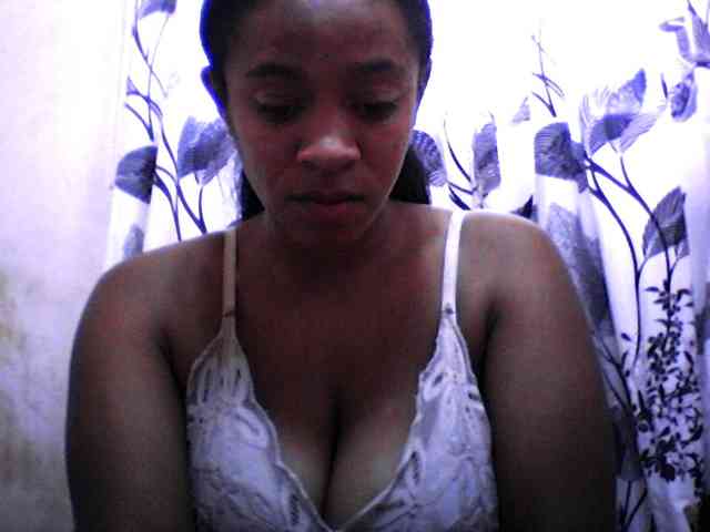 silviaLaBombe webcam