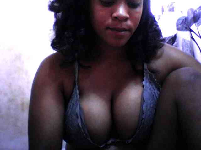 silviaLaBombe webcam