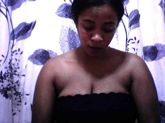 silviaLaBombe silviaLaBombe