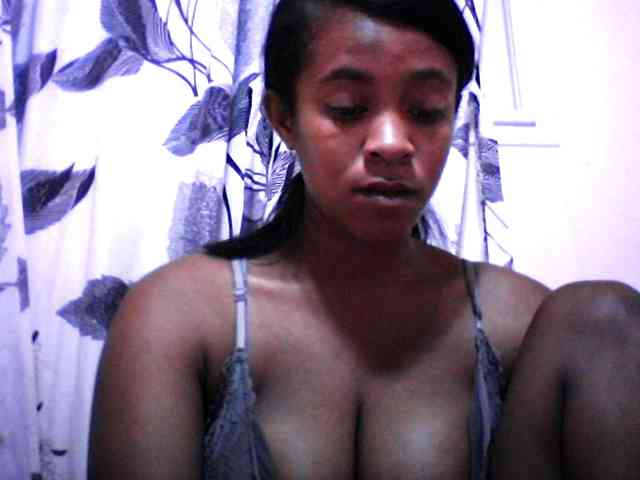 silviaLaBombe webcam
