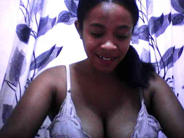 silviaLaBombe webcam