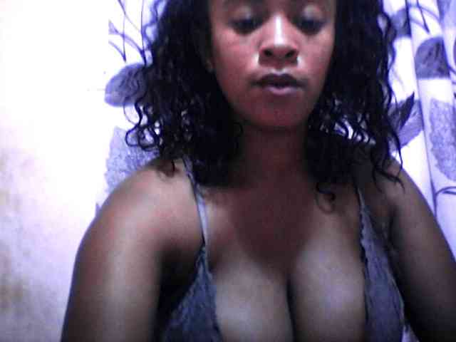 silviaLaBombe webcam