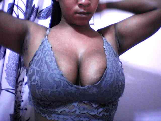 Mayrah webcam