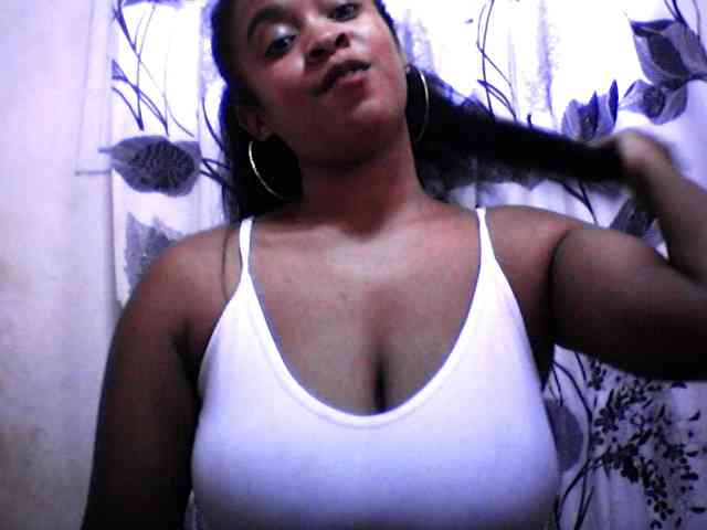 silviaLaBombe webcam