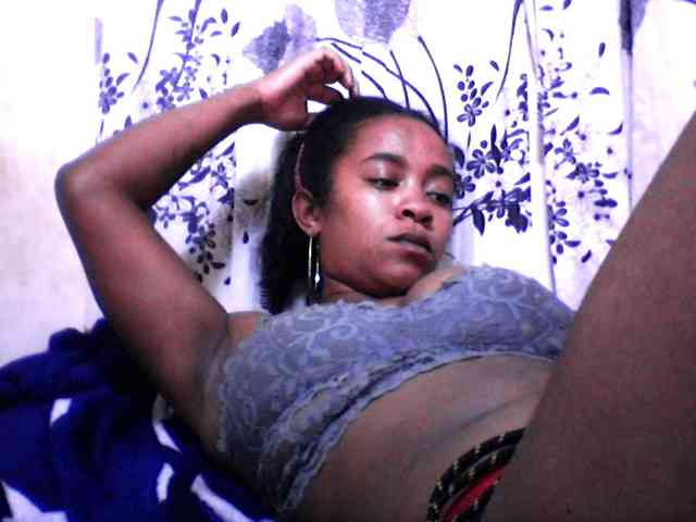 silviaLaBombe webcam