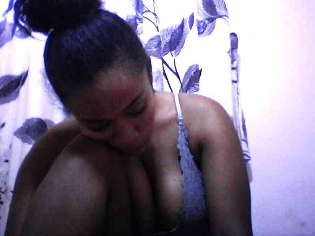 silviaLaBombe webcam