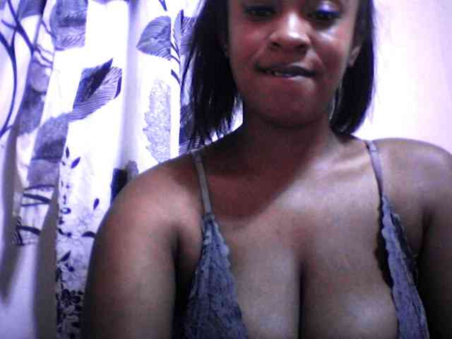 silviaLaBombe webcam