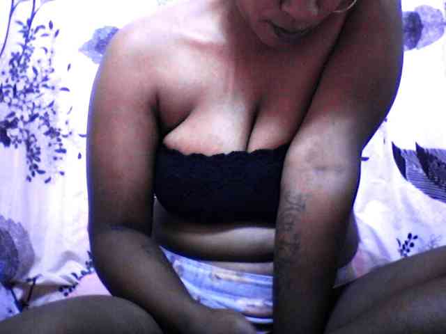 silviaLaBombe webcam
