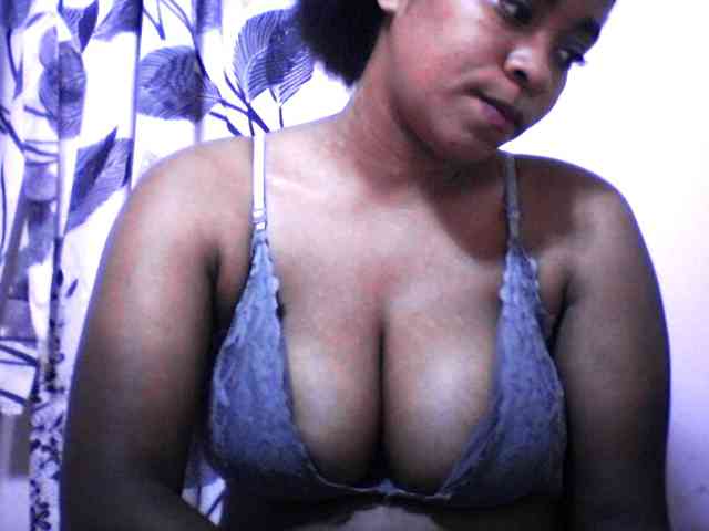Mayrah webcam