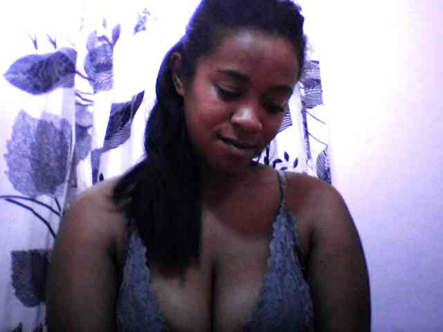silviaLaBombe webcam