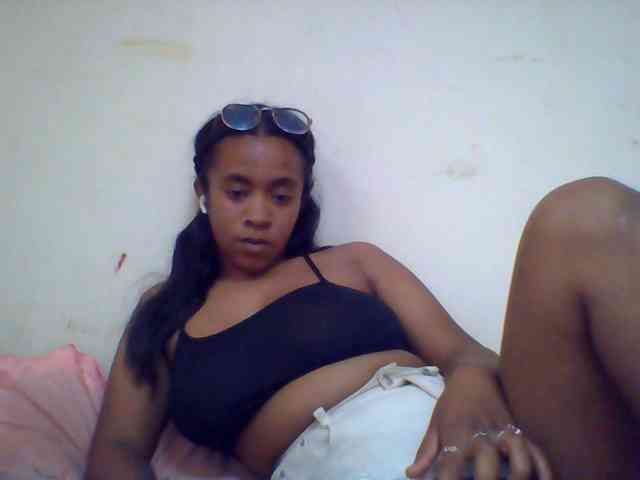 Mayrah webcam