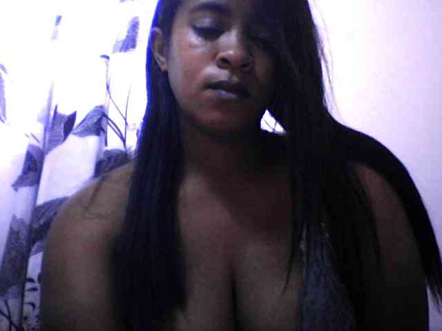 silviaLaBombe Live Webcam on BongaCams