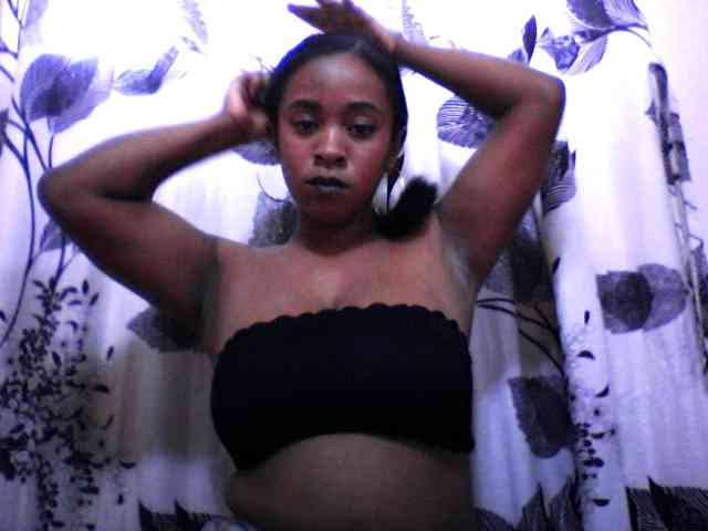 silviaLaBombe webcam