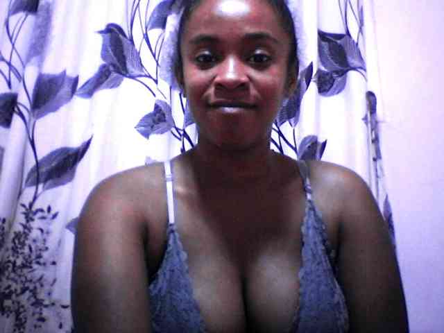 silviaLaBombe webcam