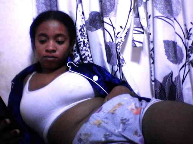 silviaLaBombe webcam