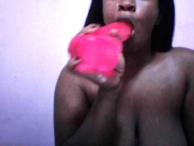 Mayrah webcam