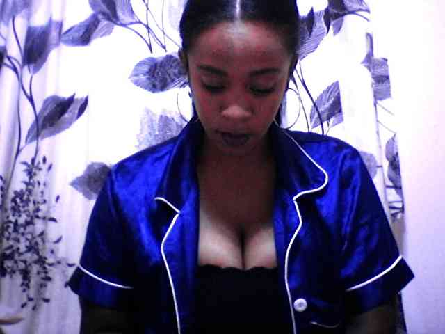 silviaLaBombe webcam
