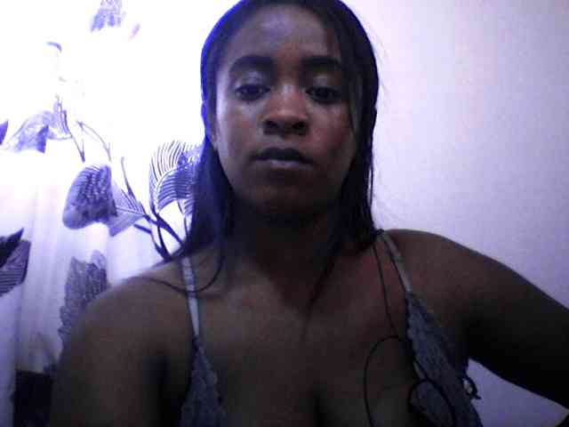silviaLaBombe Live Webcam on BongaCams