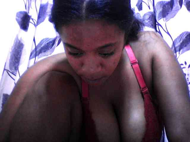 silviaLaBombe webcam