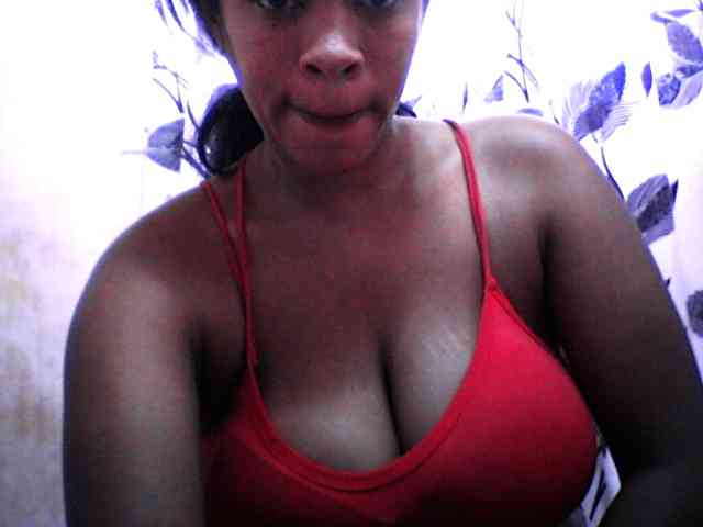 silviaLaBombe webcam