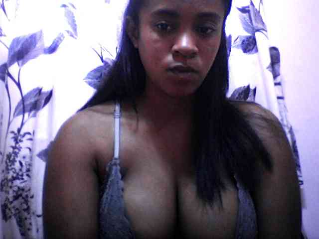 silviaLaBombe webcam