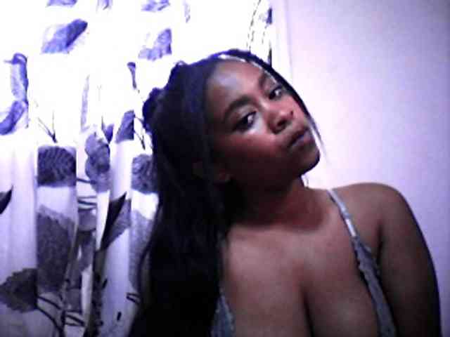 silviaLaBombe silviaLaBombe
