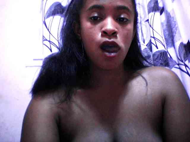 silviaLaBombe webcam