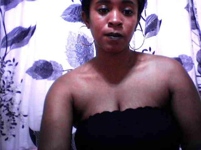 silviaLaBombe webcam
