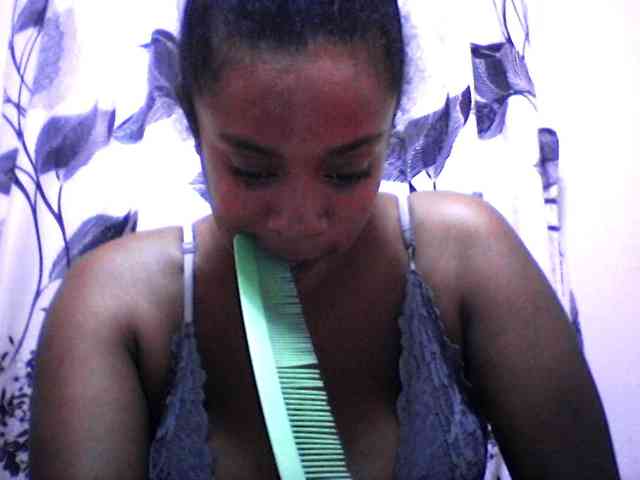 silviaLaBombe webcam