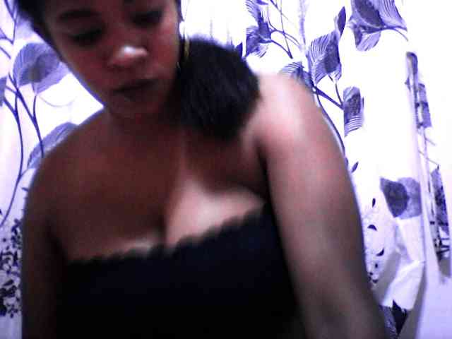 silviaLaBombe webcam