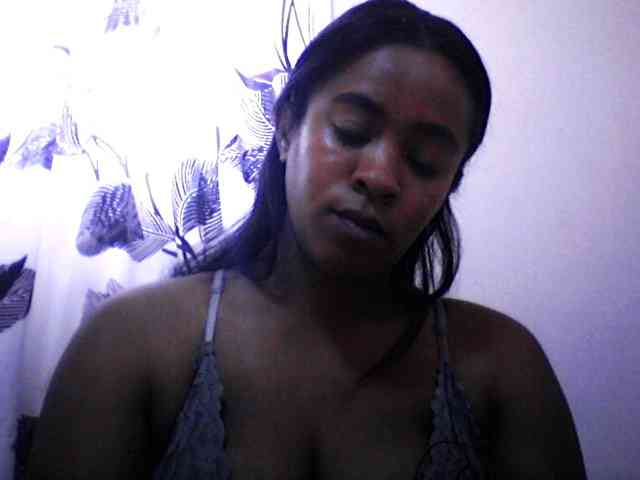 silviaLaBombe silviaLaBombe