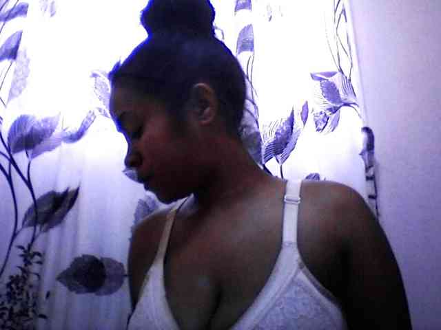 silviaLaBombe webcam