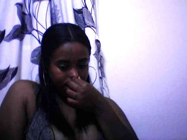 silviaLaBombe Live Webcam on BongaCams