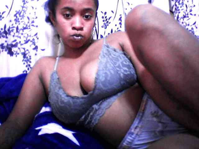 silviaLaBombe webcam