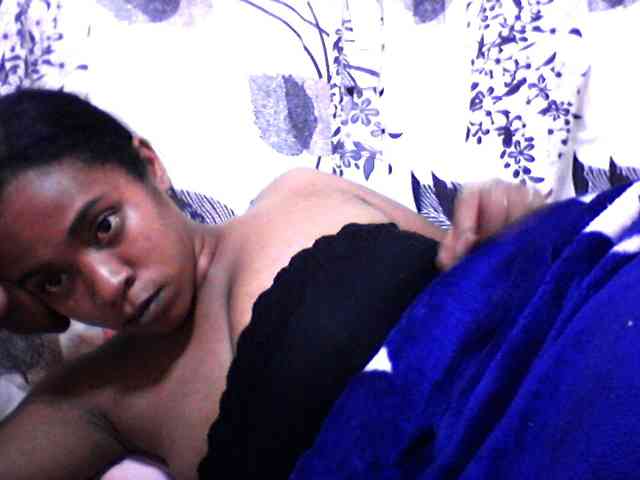 silviaLaBombe webcam