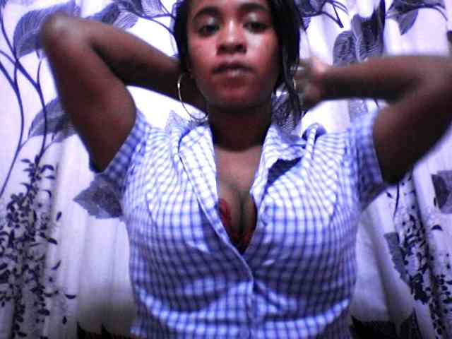 silviaLaBombe webcam