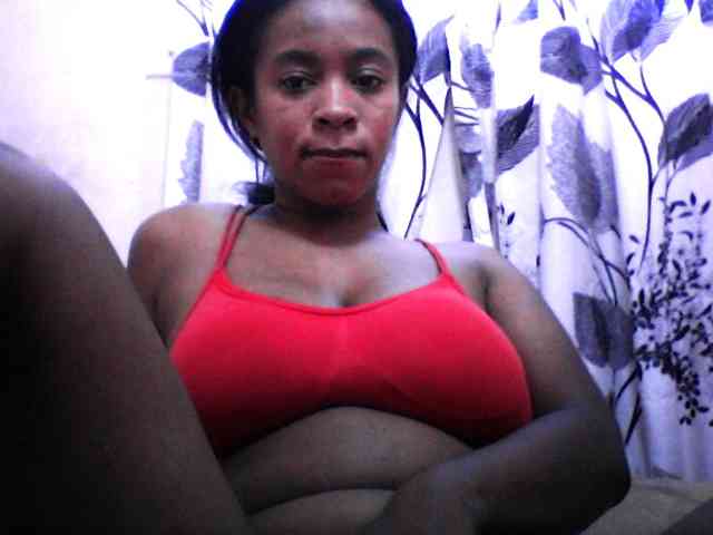 silviaLaBombe webcam