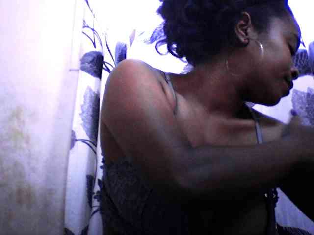 silviaLaBombe webcam