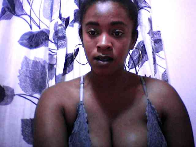 silviaLaBombe webcam